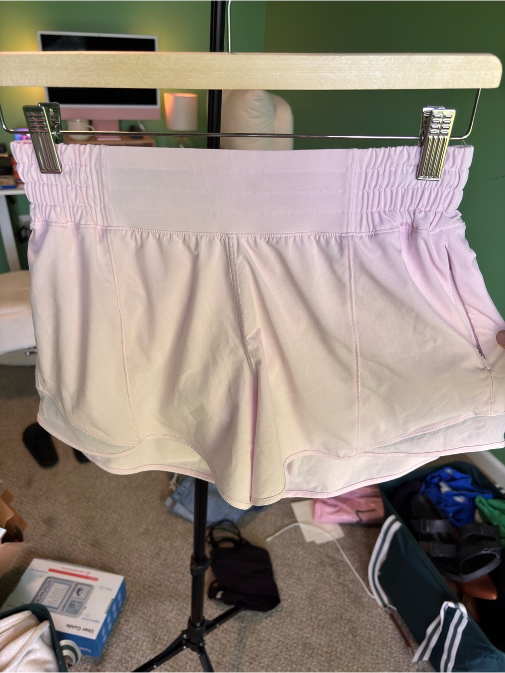 Lululemon Size 6 Light Pink Lined Running Shorts Elastic Waist